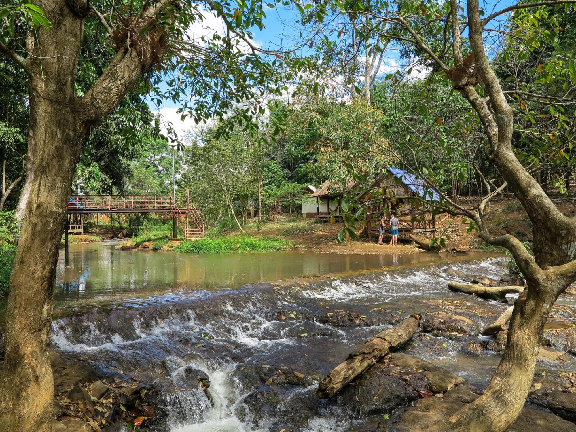 Ratanakiri Homestay & Jungle Trek Banlung Buitenkant foto